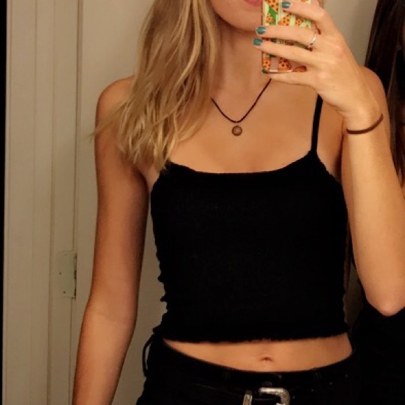 Black smocked crop top - Picture 5 of 5